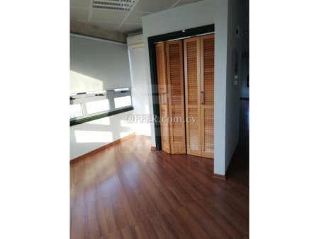 59m2 Office for rent in Aglantzia near Pizza Hut - 3