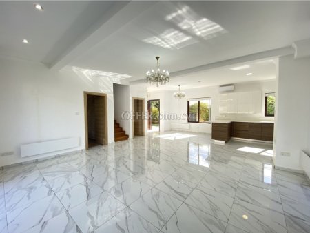 Resale three bedroom house for sale in Souni - 7