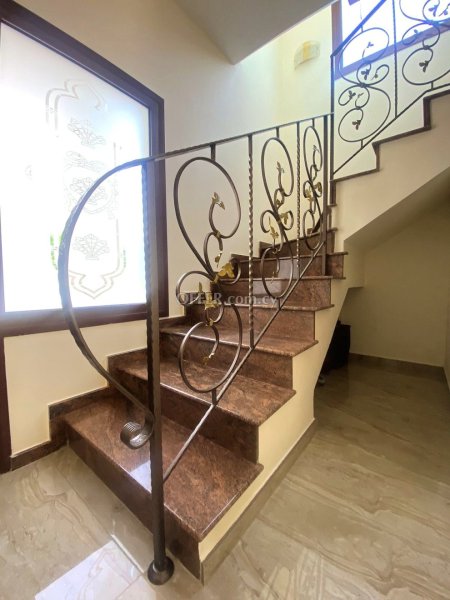 3-bedroom Detached Villa 140 sqm in Pissouri - 10