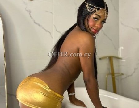 Hey boo (photo 1)