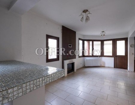 For Sale, Four-Bedroom plus Attic Room Detached House in Lakatamia - 7
