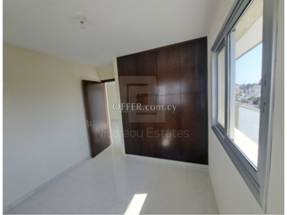 Three Bedroom Apartment Fully Renovated for Sale in Kaimakli Nicosia - 4