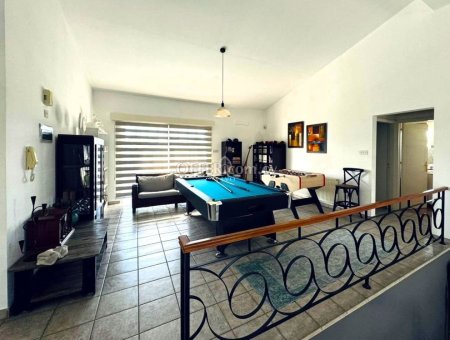 SPACIOUS VILLA FOR SALE IN YPSONAS LIMASSOL - 2