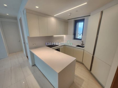 2 + 1 Beachfront Apartment For Rent Limassol - 10