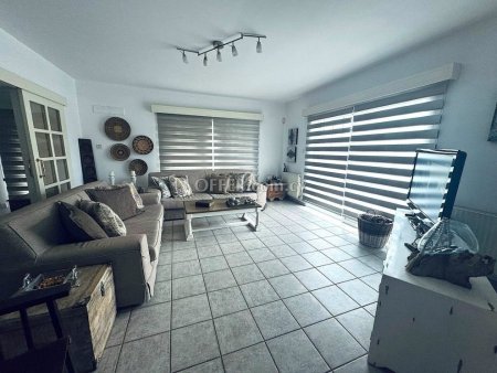 SPACIOUS VILLA FOR SALE IN YPSONAS LIMASSOL - 9