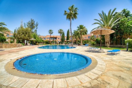 2 Bed Apartment for sale in Mandria Pafou, Paphos - 9