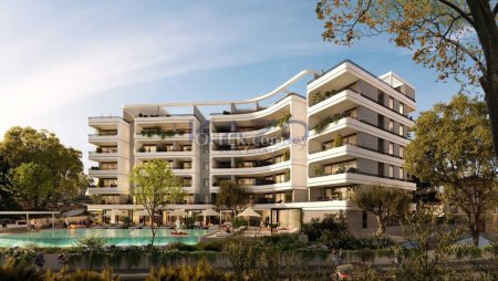 Spacious Three Bedroom Apartment with Pool in Agios Tychonas - 9