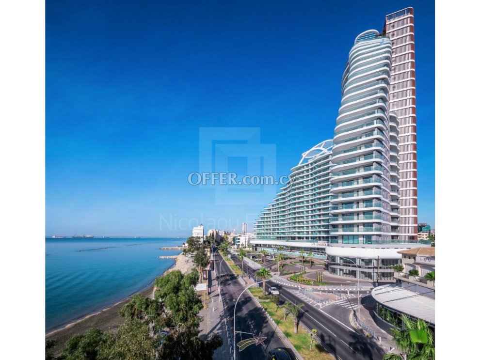 Luxurious Fully Furnished Two Bedroom Apartment with Sea View for Sale in Limassol - 9