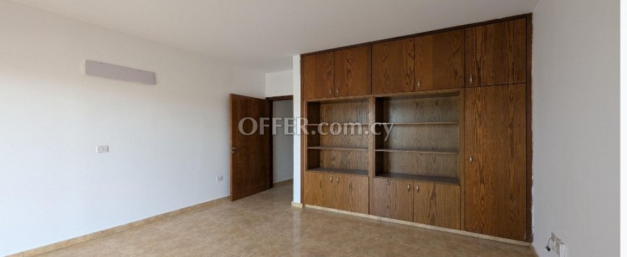 For Sale €600,000 Kiti Larnaca - 8
