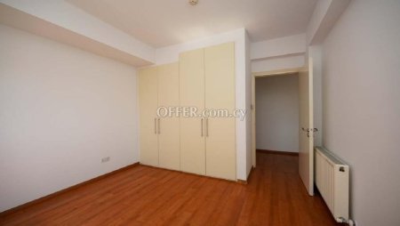 For Sale €710,000 House 4 bedrooms Latsia (Lakkia) Nicosia - 3