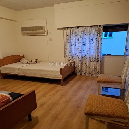 For Sale €130,000 Apartment 3 bedrooms Strovolos Nicosia