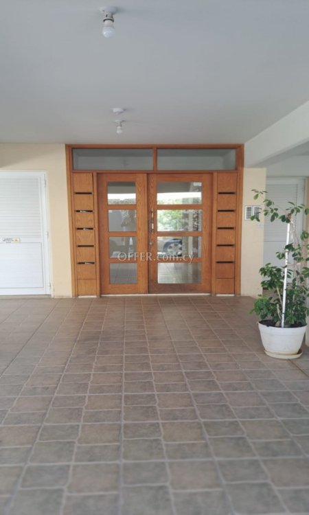 For Sale €158,000 Apartment 2 bedrooms Agios Dometios Nicosia