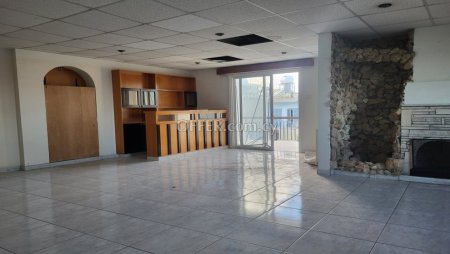 For Sale €225,000 Apartment 3 bedrooms Retiré Aglantzia Nicosia