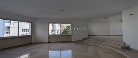 For Sale €275,000 Apartment 3 bedrooms Nicosia (center), Lefkosia Nicosia