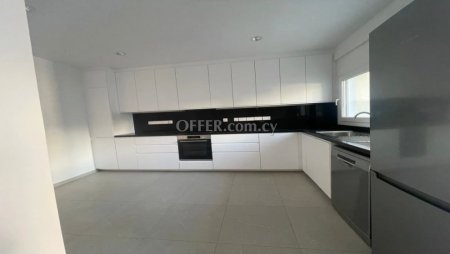 For Rent €800 Apartment 2 bedrooms Nicosia (center), Lefkosia Nicosia