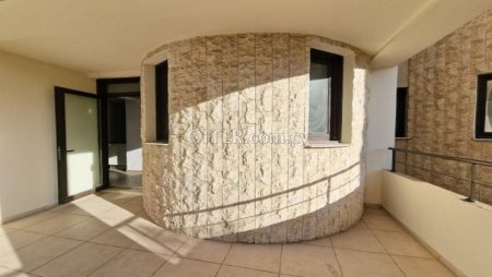 For Rent €1,290 Apartment 3 bedrooms Nicosia (center), Lefkosia Nicosia
