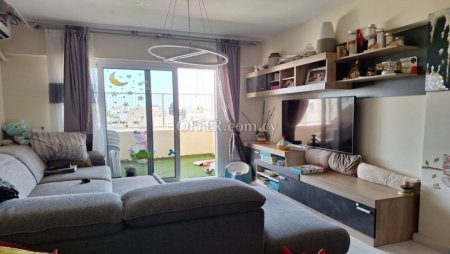 For Sale €195,000 Apartment 3 bedrooms Larnaka (Center), Larnaca Larnaca