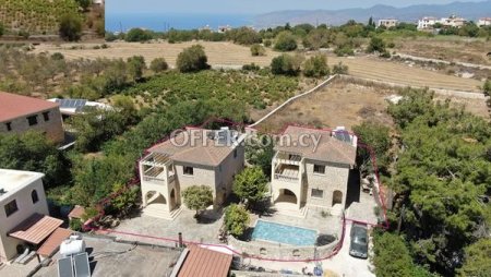 For Sale €350,000 House 4 bedrooms Ineia Paphos