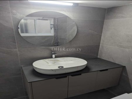 For Sale €270,000 Apartment 3 bedrooms Egkomi Nicosia