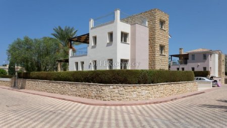 For Sale €550,000 House 3 bedrooms Polis Chrysochous Paphos
