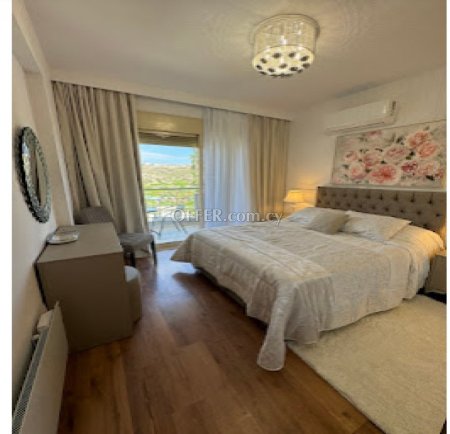 For Sale €460,000 Apartment 2 bedrooms Retiré Germasogeia, Yermasogeia Limassol