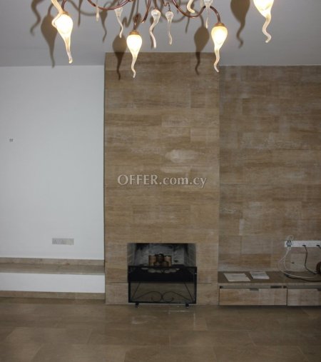 For Sale €740,000 House 4 bedrooms Aglantzia Nicosia - 11