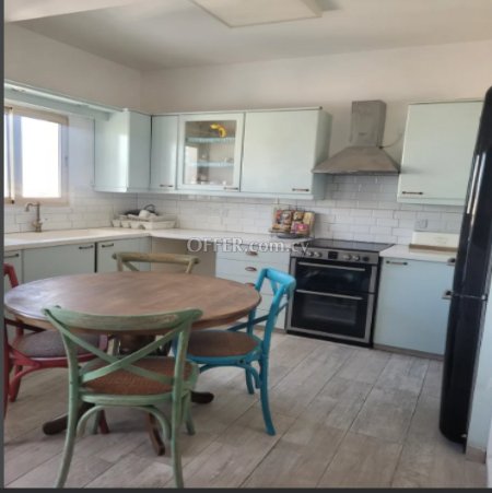 For Rent €1,300 Apartment 3 bedrooms Retiré Nicosia (center), Lefkosia Nicosia - 11