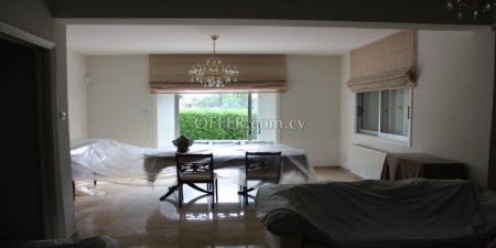 For Sale €740,000 House 4 bedrooms Aglantzia Nicosia - 10