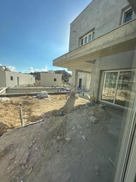 Modern 4 Bedroom Detached House with Pool in Agios Athanasios - 2