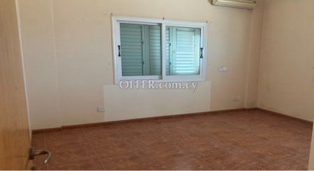 For Sale €220,000 Apartment 4 bedrooms Paralimni Ammochostos - 2