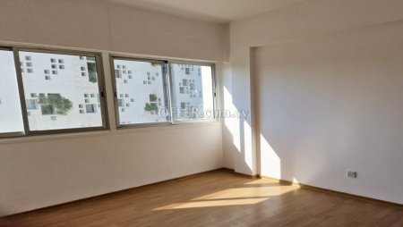 For Rent €700 Office Nicosia (center), Lefkosia Nicosia - 3