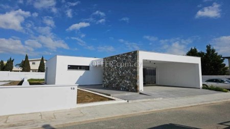 For Sale €565,000 House 3 bedrooms Pyla Larnaca - 8