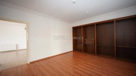 For Sale €710,000 House 4 bedrooms Latsia (Lakkia) Nicosia - 8