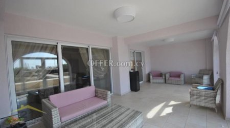 For Sale €1,500,000 House 4 bedrooms Tala Paphos - 8