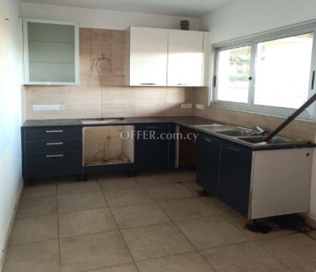 For Sale €189,000 House 2 bedrooms Lakatameia, Lakatamia Nicosia - 2