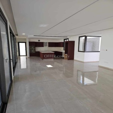 For Sale €565,000 House 3 bedrooms Pyla Larnaca - 5
