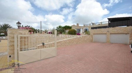 For Sale €1,500,000 House 4 bedrooms Tala Paphos - 5