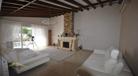 For Sale €1,500,000 House 4 bedrooms Tala Paphos - 5