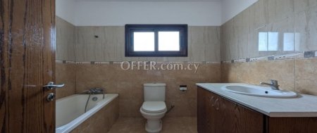 For Sale €600,000 Kiti Larnaca - 4