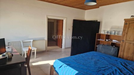 For Sale €300,000 House 3 bedrooms Kiti Larnaca - 4
