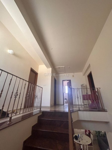For Rent €2,000 House 3 bedrooms Pyrgos Limassol - 4