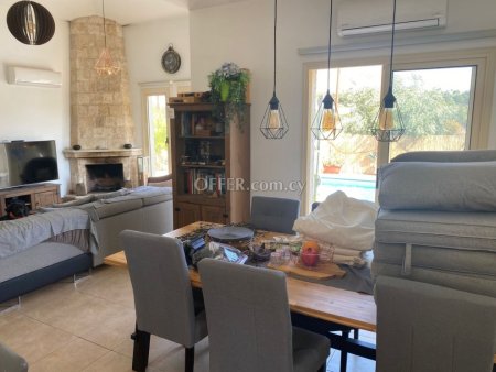 Spacious Furnished Bungalow with Pool in Kivides - 3