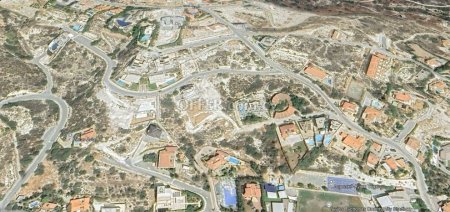 Field for sale in Agios Tychon, Limassol - 2