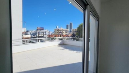 Expansive 202 m2 Office Space in Agios Nicolaos - 10