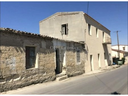 Two Adjoining Plots with an Old House for Sale in Dali Nicosia - 5