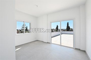 Ready To Move In 3 Bedroom Apartment  In Prestigious Area In Leivadia, - 6