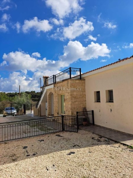 Spacious Furnished Bungalow with Pool in Kivides - 9