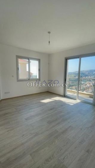 Luxurious Villa with Private Pool in Agios Tychonas - 7