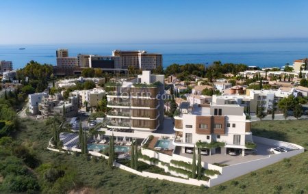 Spacious 2 Bedroom Apartment with Pool in Agios Tychonas - 2