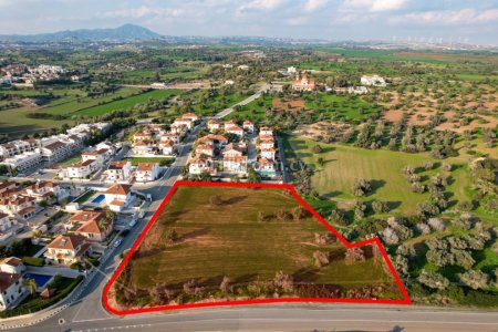 Field for Sale in Mazotos, Larnaca - 8